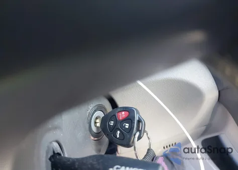 2007 Toyota Camry Le z USA, uszkodzony, nr VIN 4T1BE46K47U153733